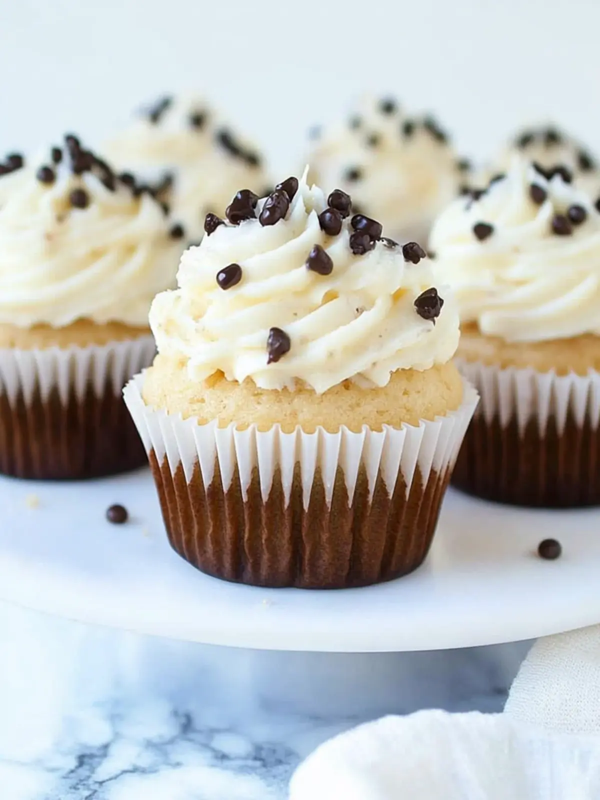 Deliciously Decadent Cannoli Cupcakes You'll Crave Daily Cannoli Cupcakes