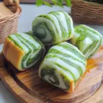 Green Spinach Marble Buns