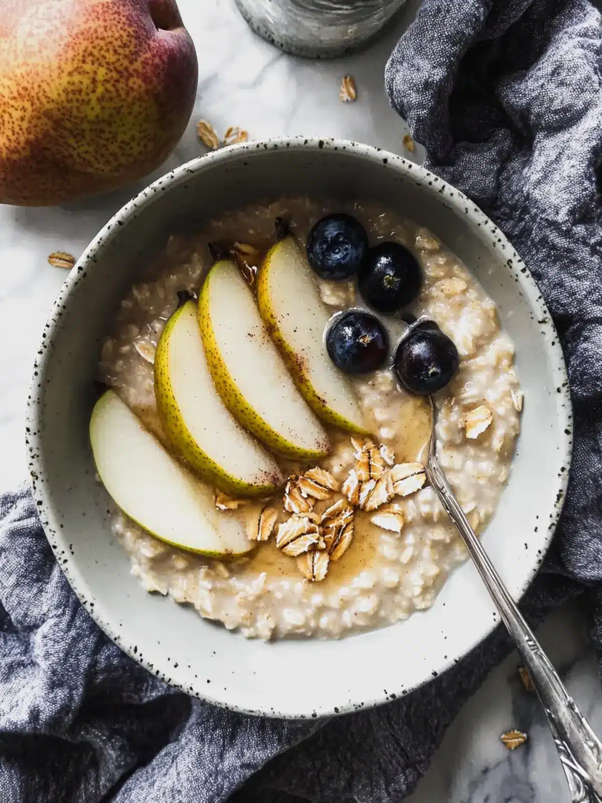 Cardamom Pear Oatmeal