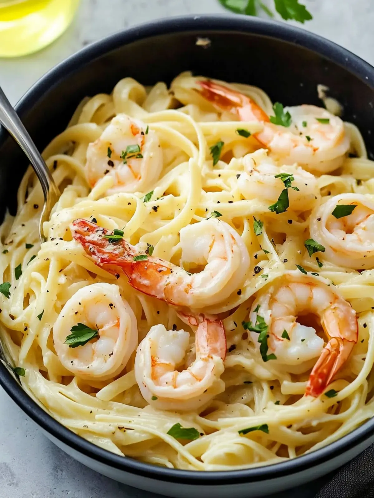 Creamy Garlic Butter Shrimp Pasta