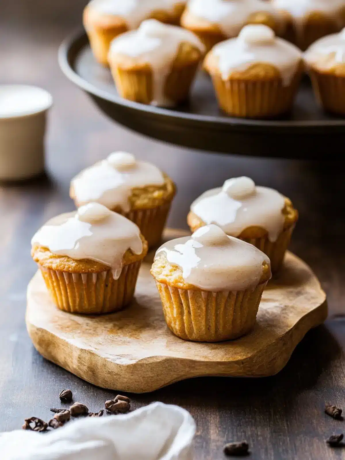 Delicious Mini Chai Muffins with Vanilla Bean Glaze Recipe Mini Chai Muffins with Vanilla Bean Glaze