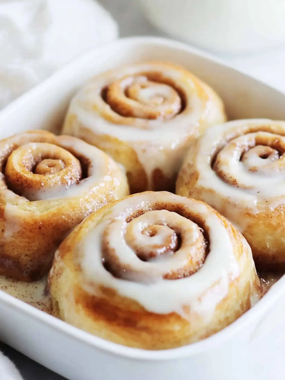 Heavenly Fat-Free Greek Yogurt Cinnamon Rolls to Indulge In Fat-Free Greek Yogurt Cinnamon Rolls